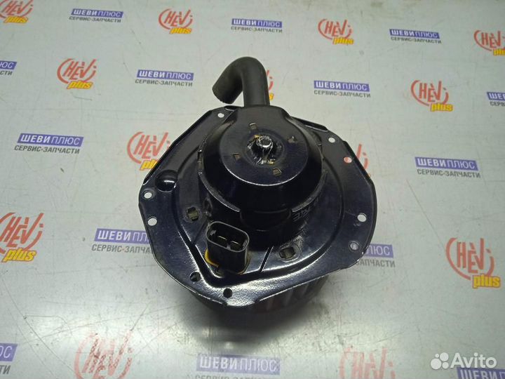 Мотор печки GMC Sonoma