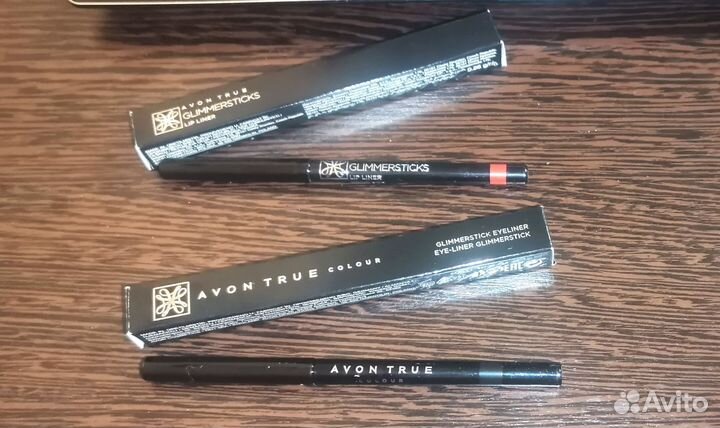 Avon карандаш для глаз чёрный (новый)