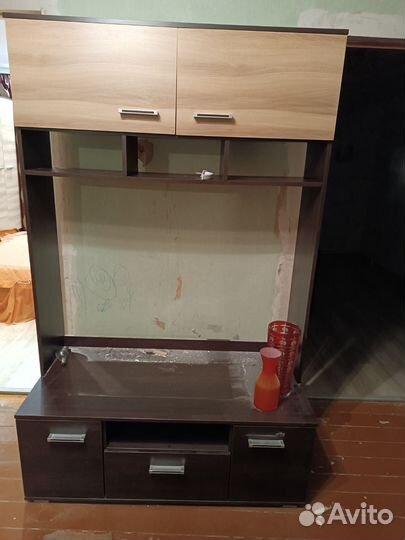 Стенка в гостиную