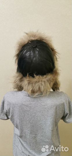 Новая, кожаная, детская шапка ушанка с песцом