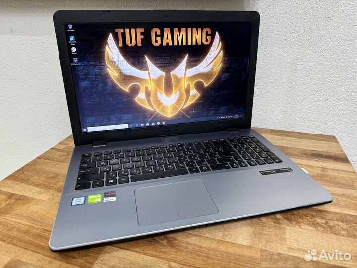 Монстр Asus FHD i3-8130 12Gb MX130 SSD128+240+1000