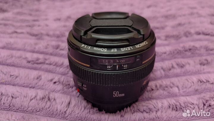 Объектив Canon EF 50mm f1 4