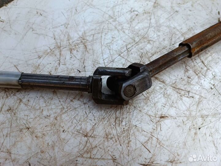 Рулевой карданчик Форд Фокус 2 2007 г