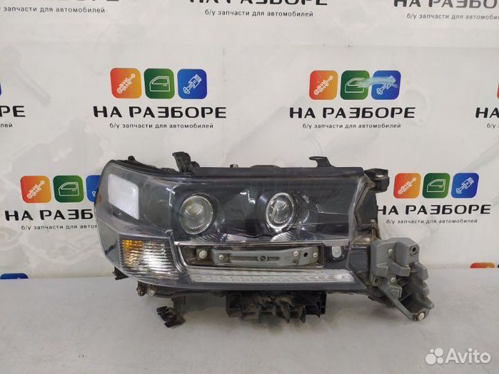 Фара передняя правая Toyota Land Cruiser 200