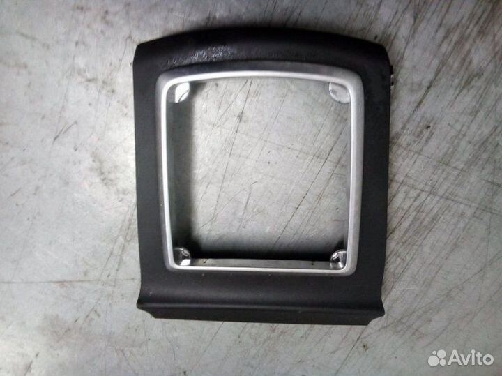 Накладка на кулису Ford Focus 2 хэтчбек 1.8 qqdb