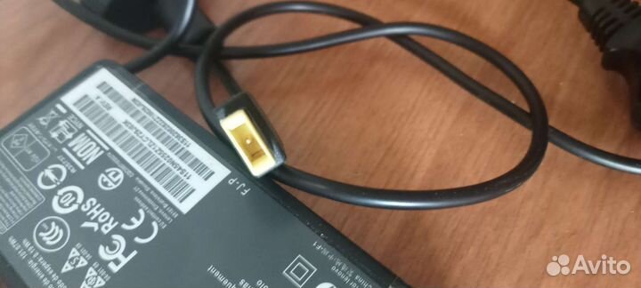 Блок питания для ноутбука lenovo