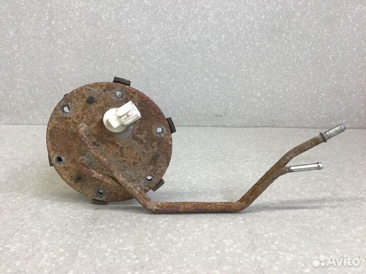 Насос топливный электрический Mitsubishi Pajero Mo