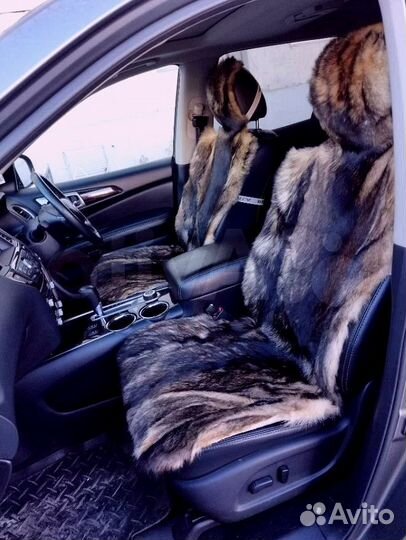 Меховые накидки натуральный волк