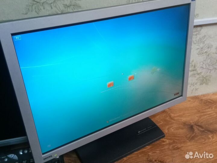 Монитор Benq Q22W6