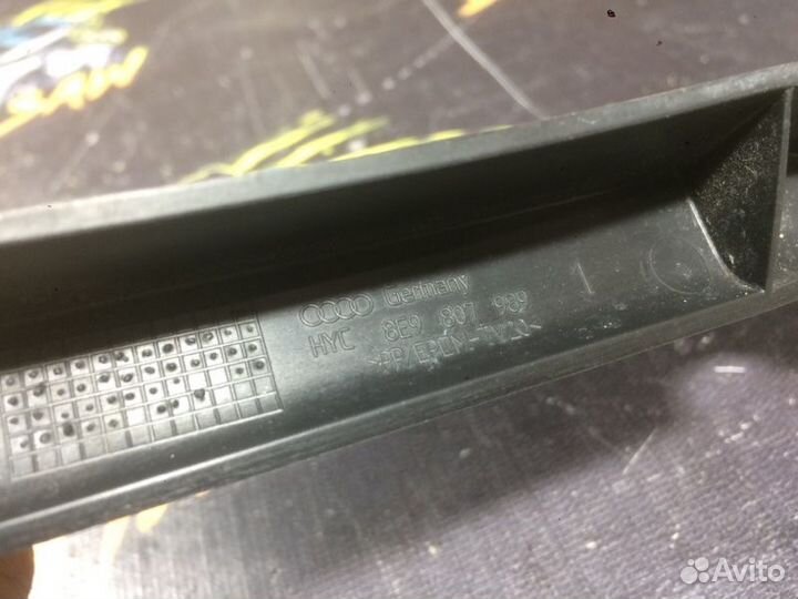 Кронштейн бампера задний Audi A4 B6 avant AMB 2005