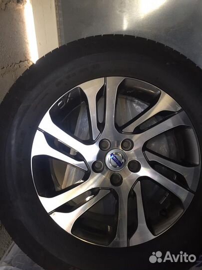 Michelin CrossClimate 235/70 R17