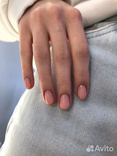 Маникюр на дому