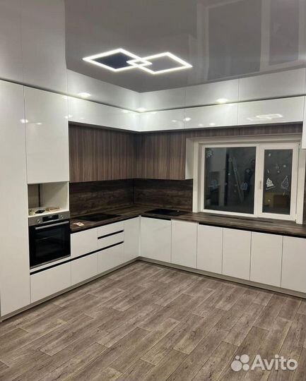 Кухня угловая