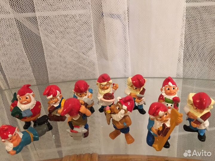 Игрушки из киндер сюрприза 90 годы