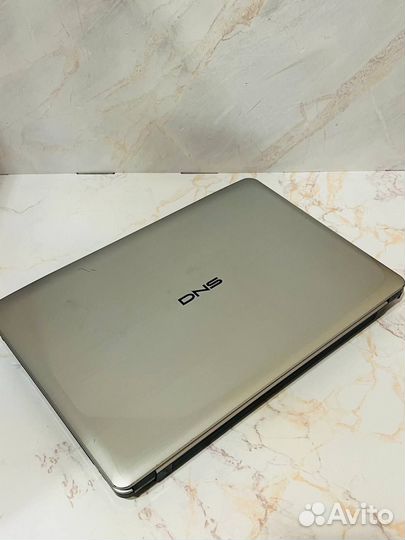 Ноутбук DNS A15FD на Intel i3 (53127)