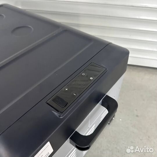 Автомобильный холодильник 25л