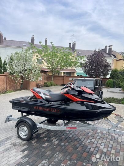 BRP Sea-Doo RXT-X 260