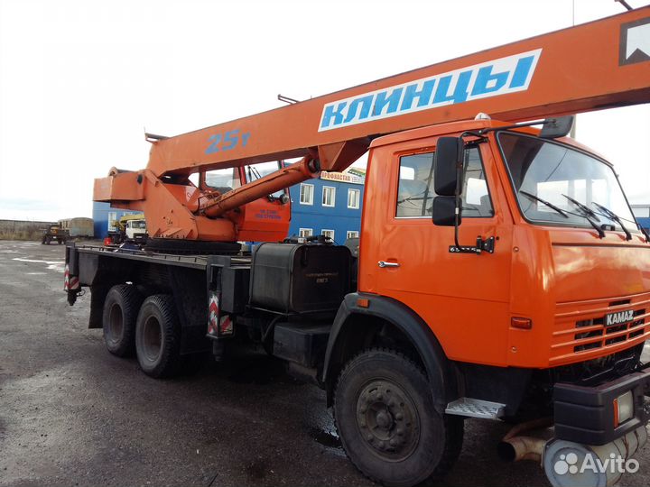 Автокран 25т стрела 22м