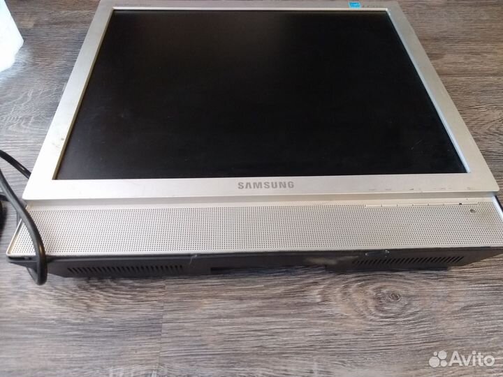 Телевизор монитор Samsung 941MP