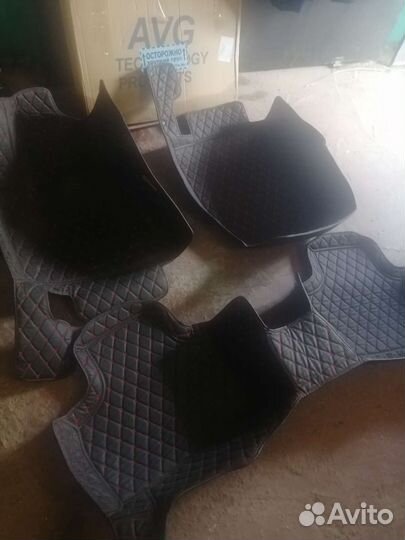 Ковры из экокожи chrysler 300c