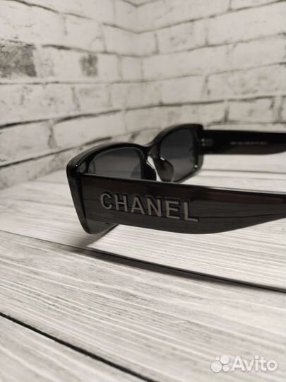 Солнцезащитные очки chanel
