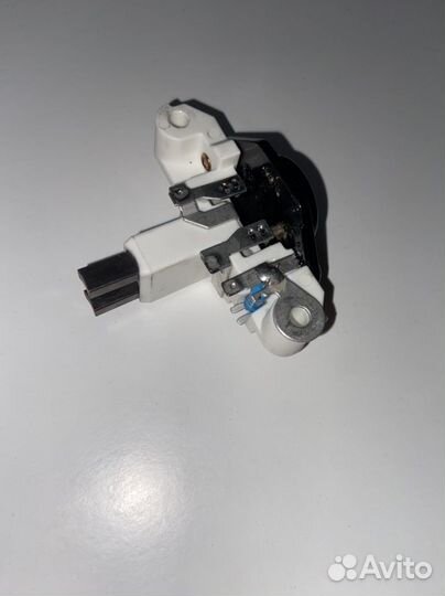 Щетки генератора / реле регулятор от мерседес w220