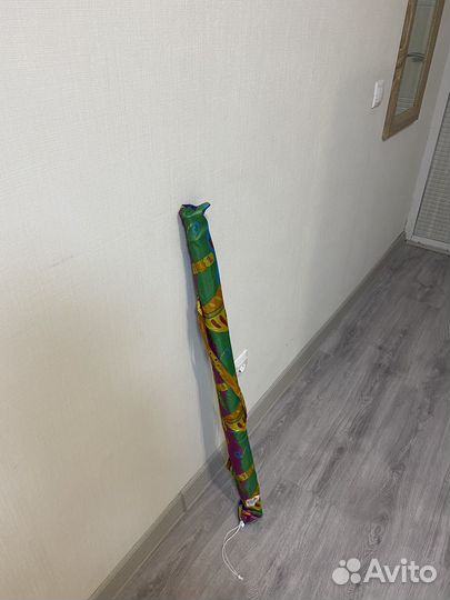 Зонт пляжный, средний размер, мало б/у