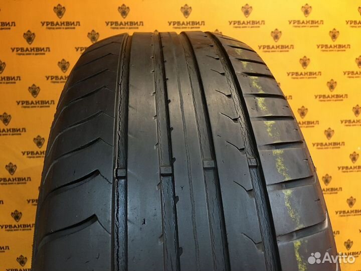 Goodyear EfficientGrip 215/60 R17 96H