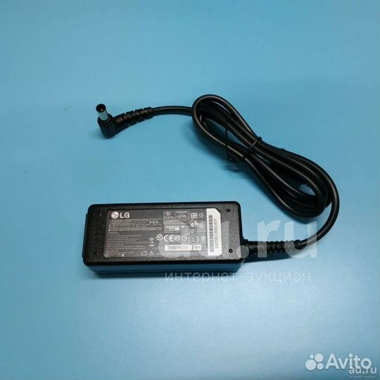 Блок питания LCD 6.5x4.4мм с иглой, 36W, 12V, 3A