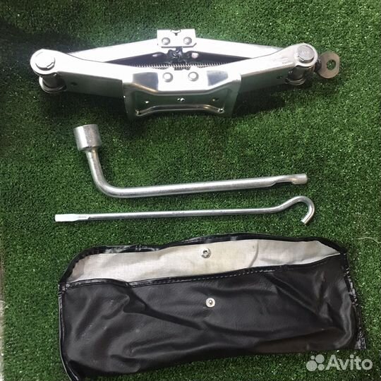 Домкраты оригинал Япония хонда ниссан