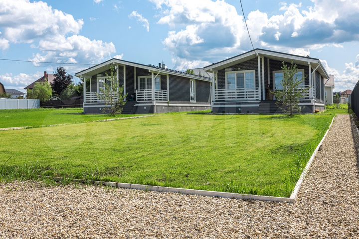 Коттедж 159 м² на участке 8,5 сот.