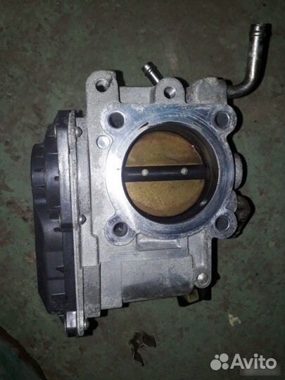 Дроссельная заслонка Toyota Allion 1AZ