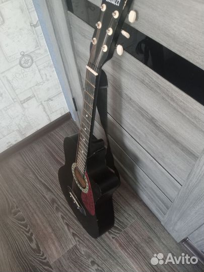 Акустическая гитара belucci