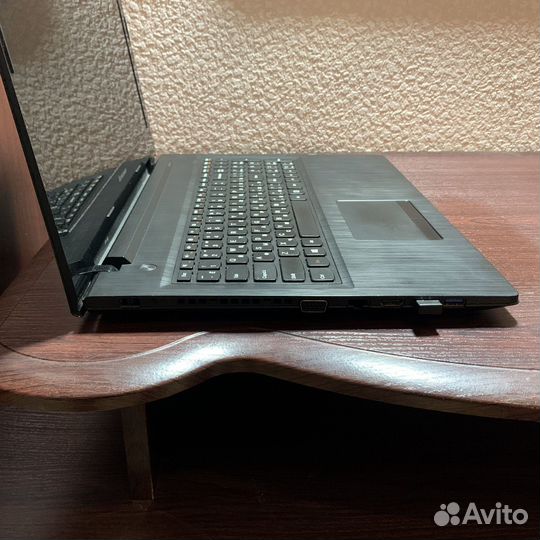 Ноутбук Lenovo