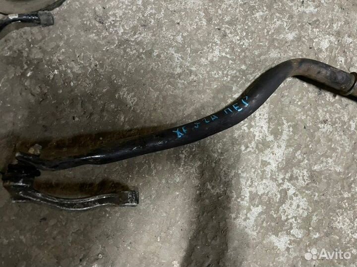 Стабилизатор передний Jaguar Xf