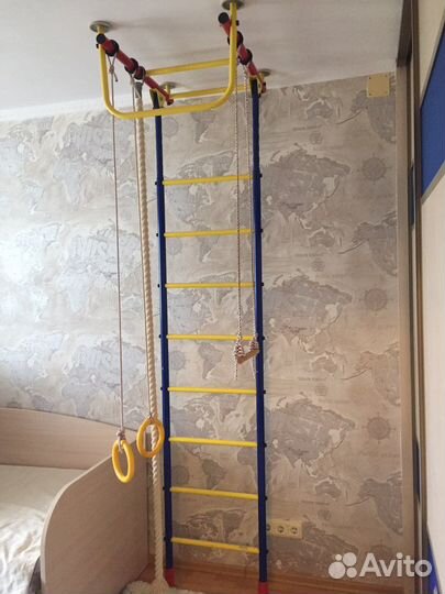 Детская шведская стенка