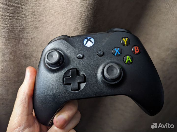 Геймпад от xbox one controller