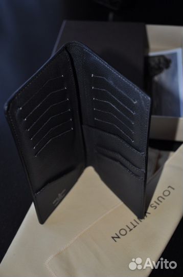 Louis vuitton. бумажник оригинал