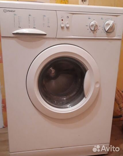 Стиральная машина indesit