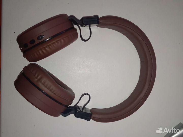 Беспроводные наушники rombica