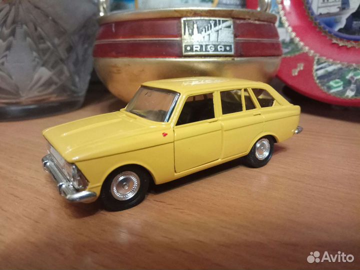 Модель автомобиля Иж комби 1500