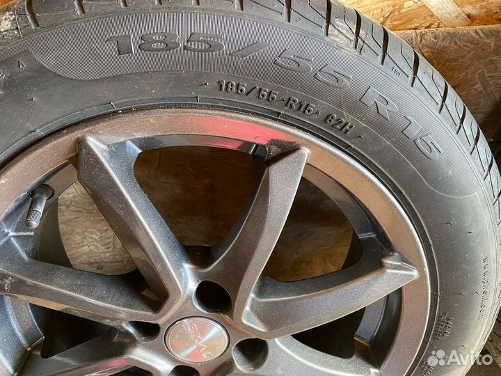 Pirelli Cinturato P1 185/55 R15 82R