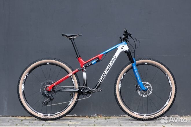 Велосипед горный Titan Racing Cypher RS Carbon