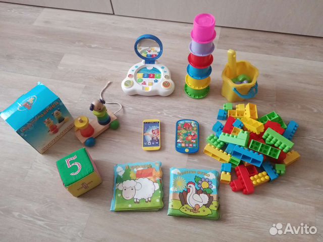 Развивающие игрушки