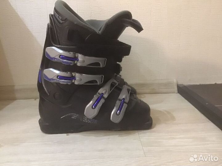 Горнолыжные ботинки