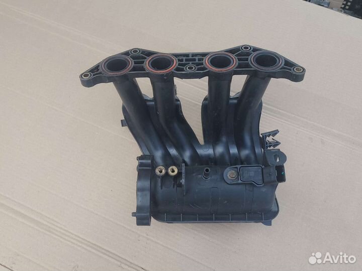 Впускной коллектор Peugeot 206 1998-2012