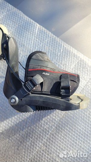 Крепления для сноуборда flow