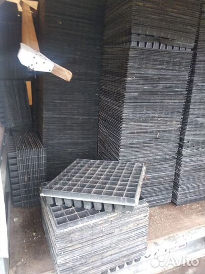 Кассеты для рассады на 81