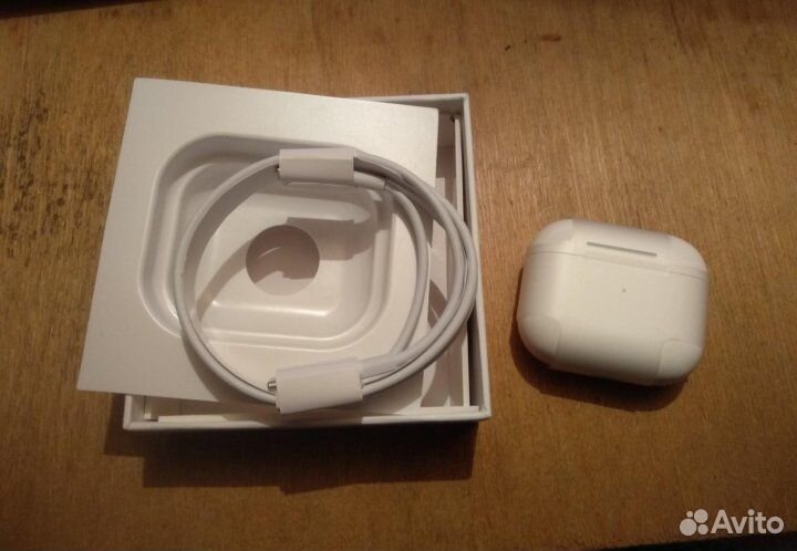 Apple AirPods 3 наушники новые третьего поколения