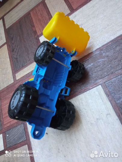 Детский трактор